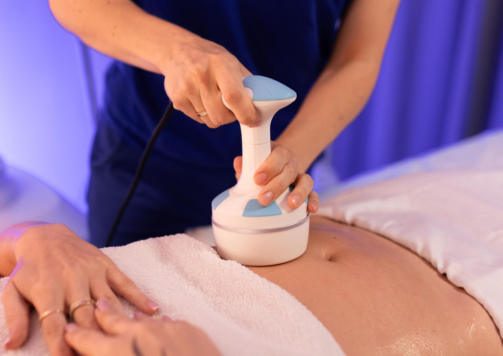 PROMOCJA – Modelowanie sylwetki – Liposukcja kawitacyjna IR + RF + Vacuum